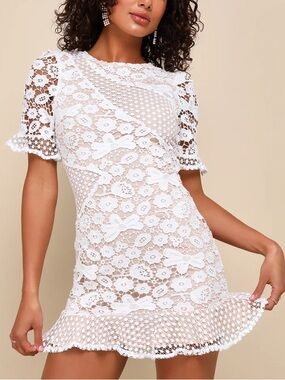 Lulu’s Lace Mini Dress